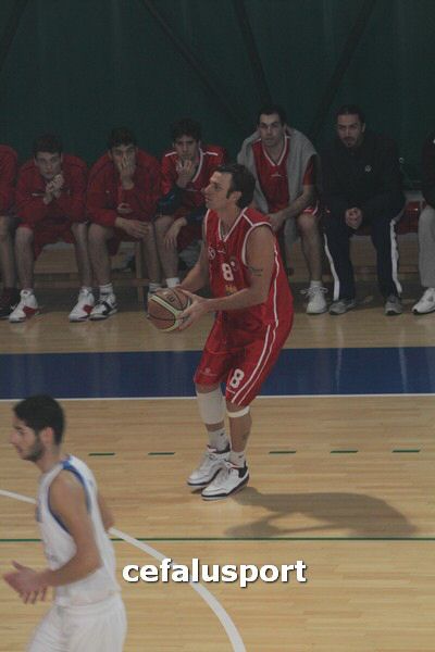 120129 Aquila 074_tn.jpg